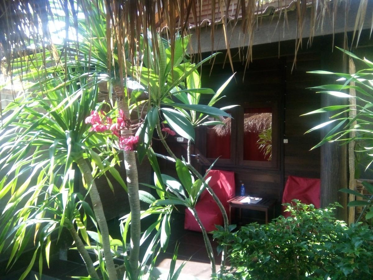 Alexyane Paradise Bungalow Gili Trawangan Exteriör bild