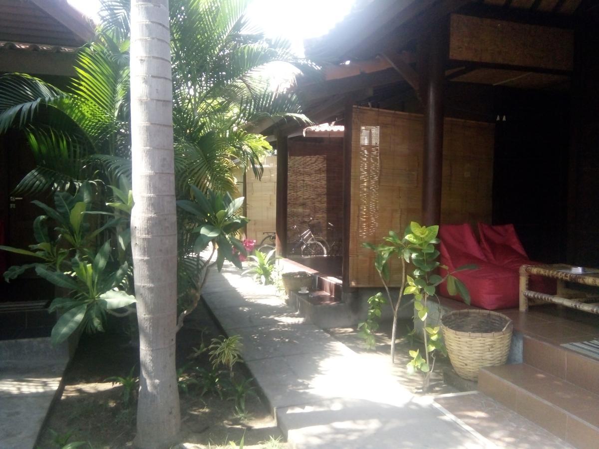 Alexyane Paradise Bungalow Gili Trawangan Exteriör bild